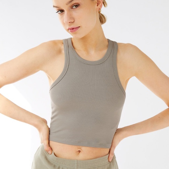 Aritzia Sunday Best Honor Tank - Picture 1 of 5